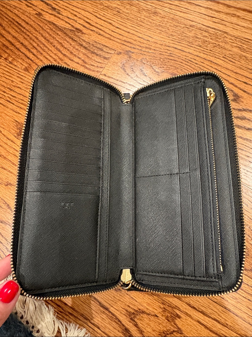 Tory Burch Black Saffiano Zip-Around Wallet with Gold Logo - Picture 2 of 2